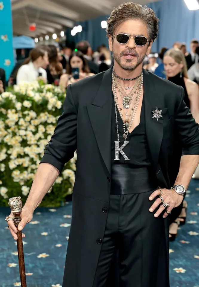 Shah Rukh Khan met gala 2025