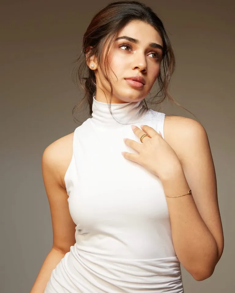 Krithi Shetty white dress first  photos