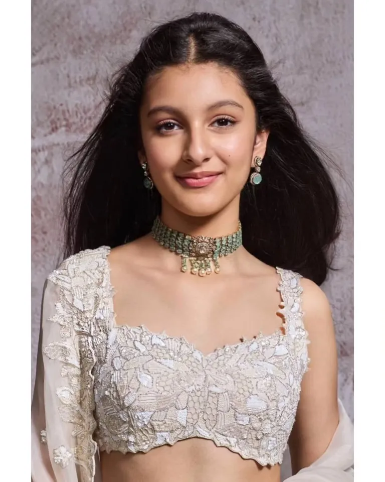 Sitara ghattamaneni