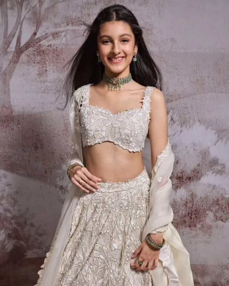 Sitara ghattamaneni