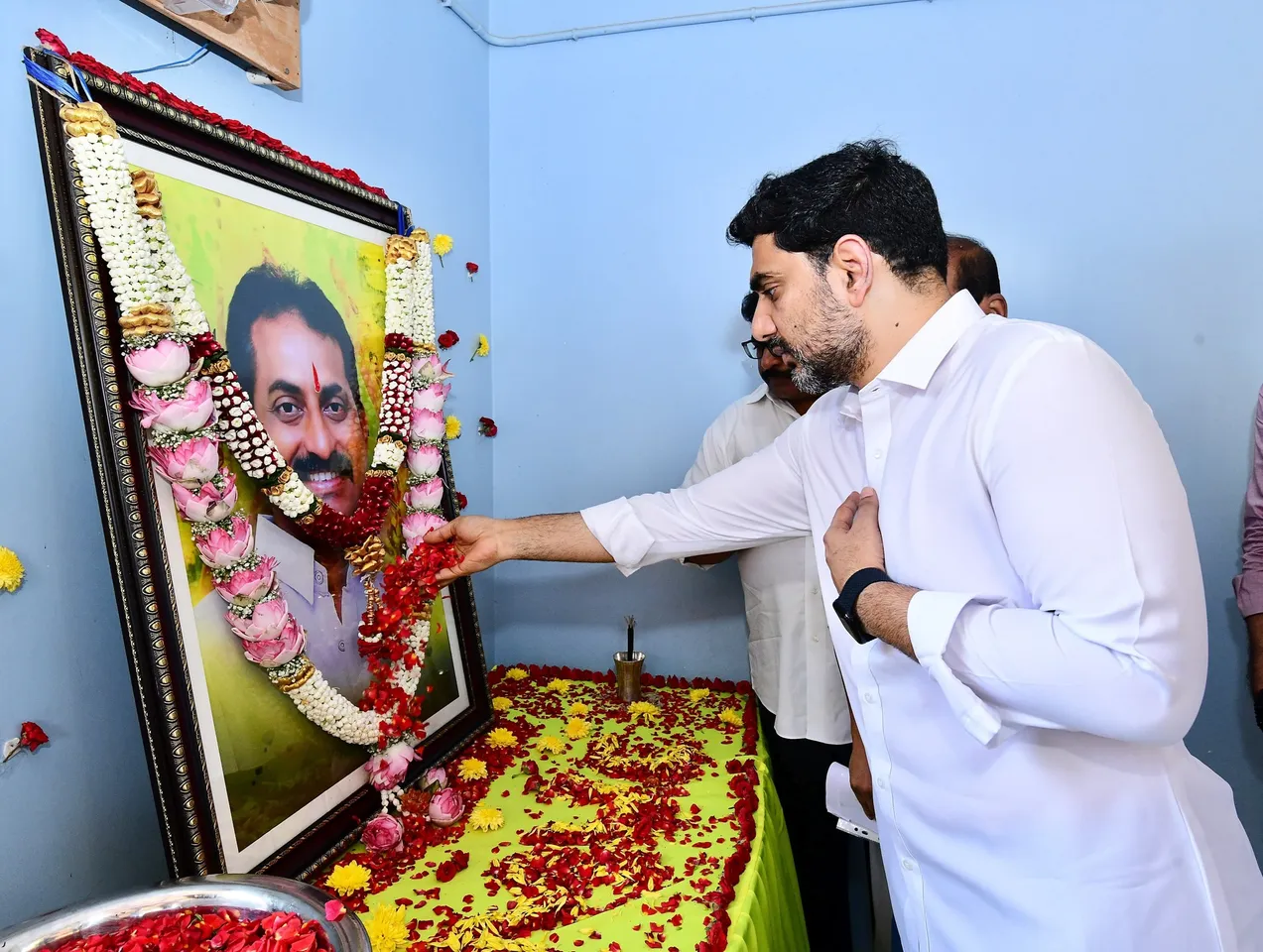 అండగా ఉంటా.. వీరయ్య చౌదరి కుటుంబ సభ్యులకు లోకేష్ పరామర్శ-PHOTOS