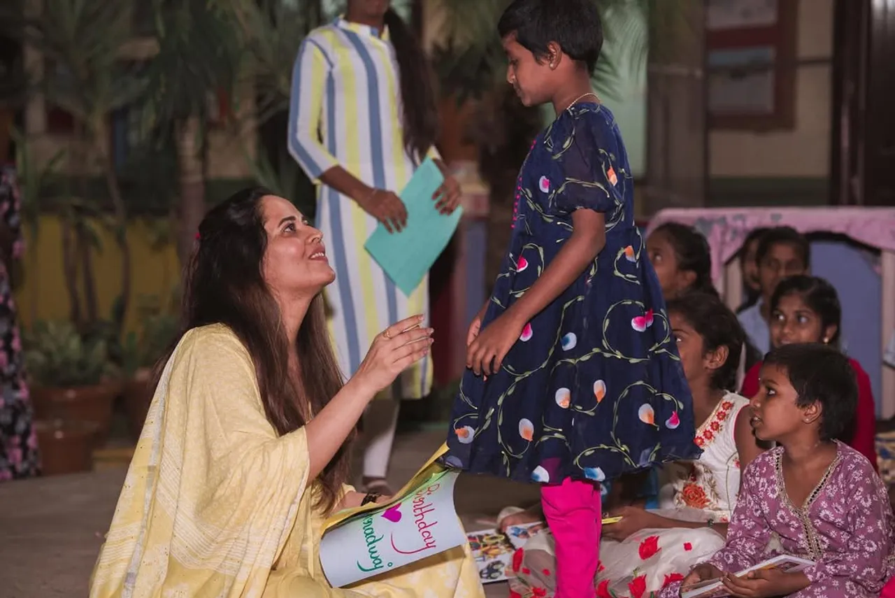 anchor anasuya birthday celebrations 17th