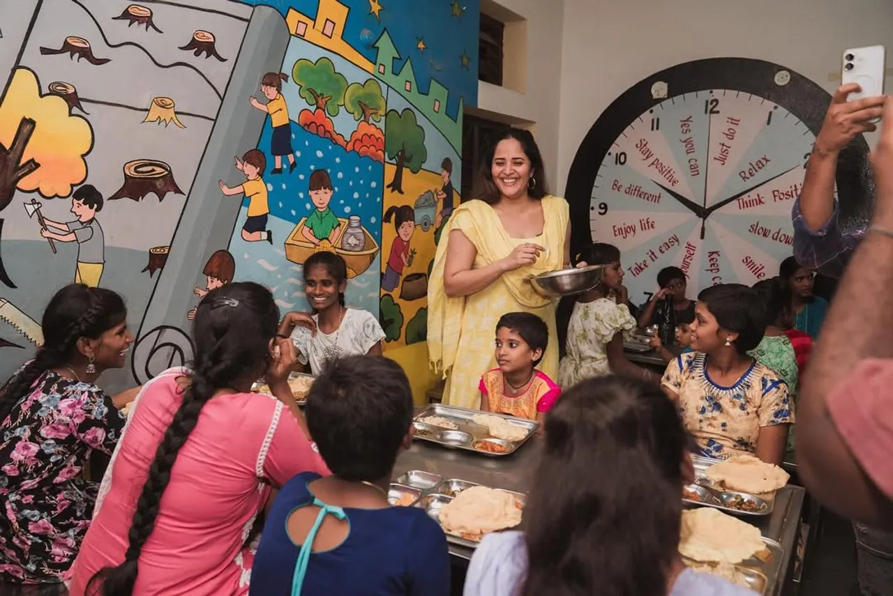 anchor anasuya birthday celebrations 9th