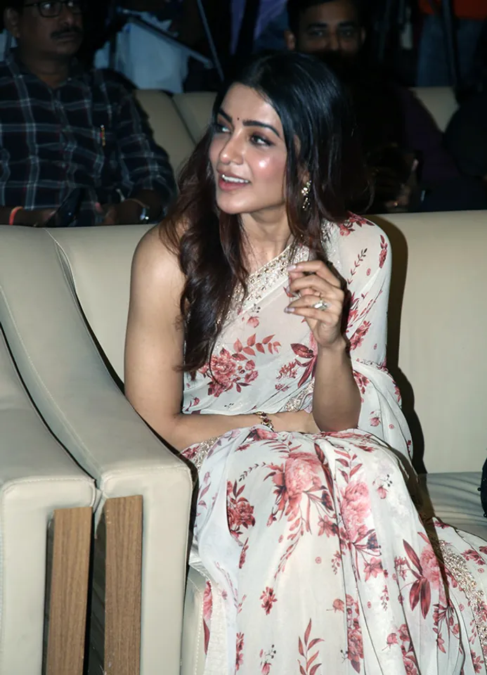 Samantha at Subham Success Meet