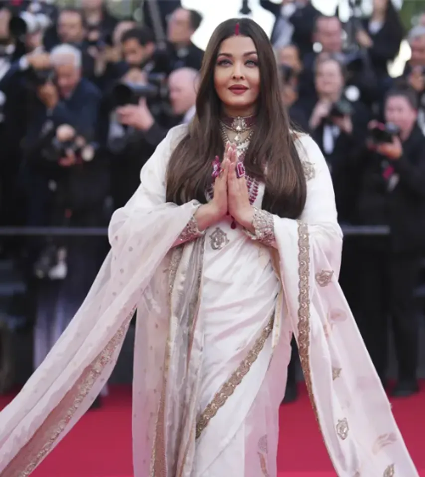 Aishwarya cannes 2025 pic 9th