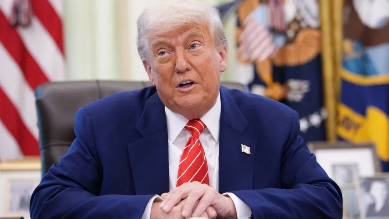 Trump issues travel ban on 12 countries, Saving US from foreign terrorists