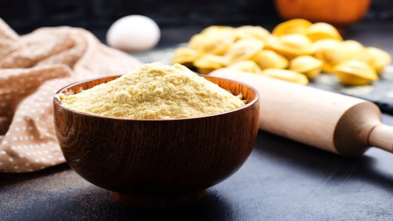 Peanut flour face pack