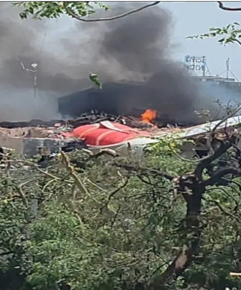 Ahmedabad Plane Crash visulas 16th pic