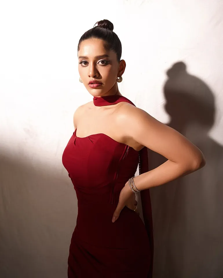 Nabha Natesh in red dress fourth pic