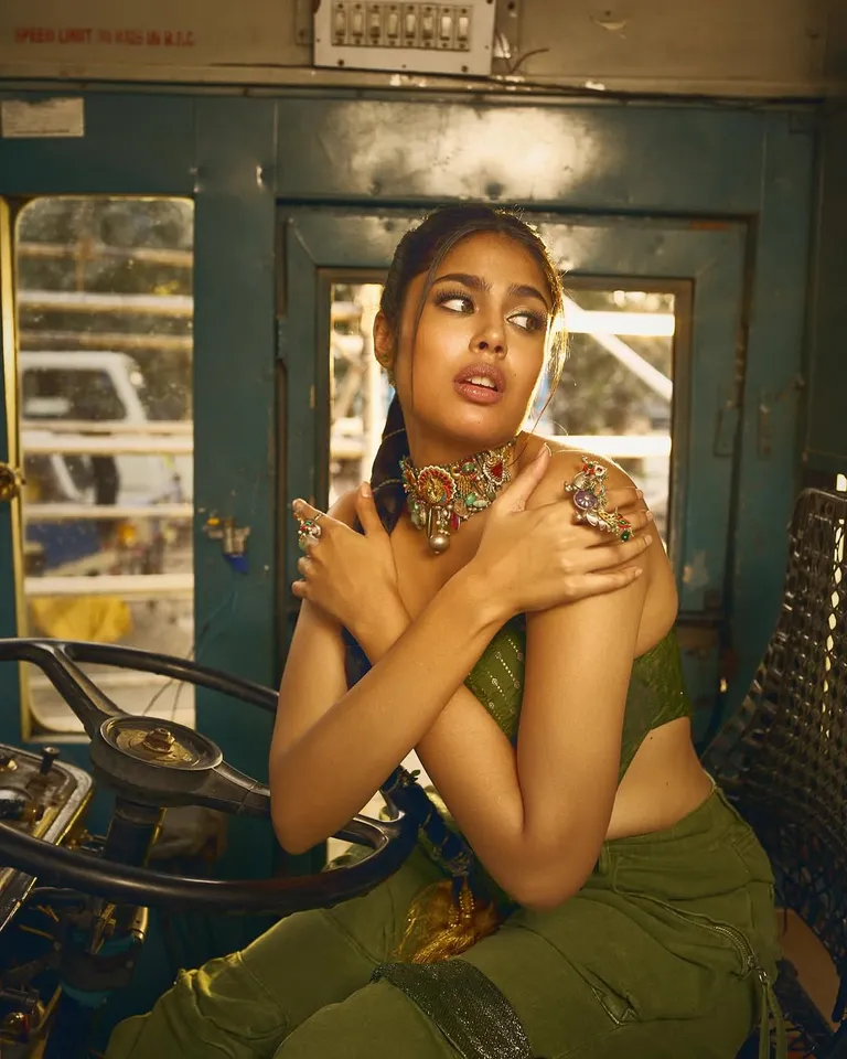 Faria Abdullah photo shoot  7th pic