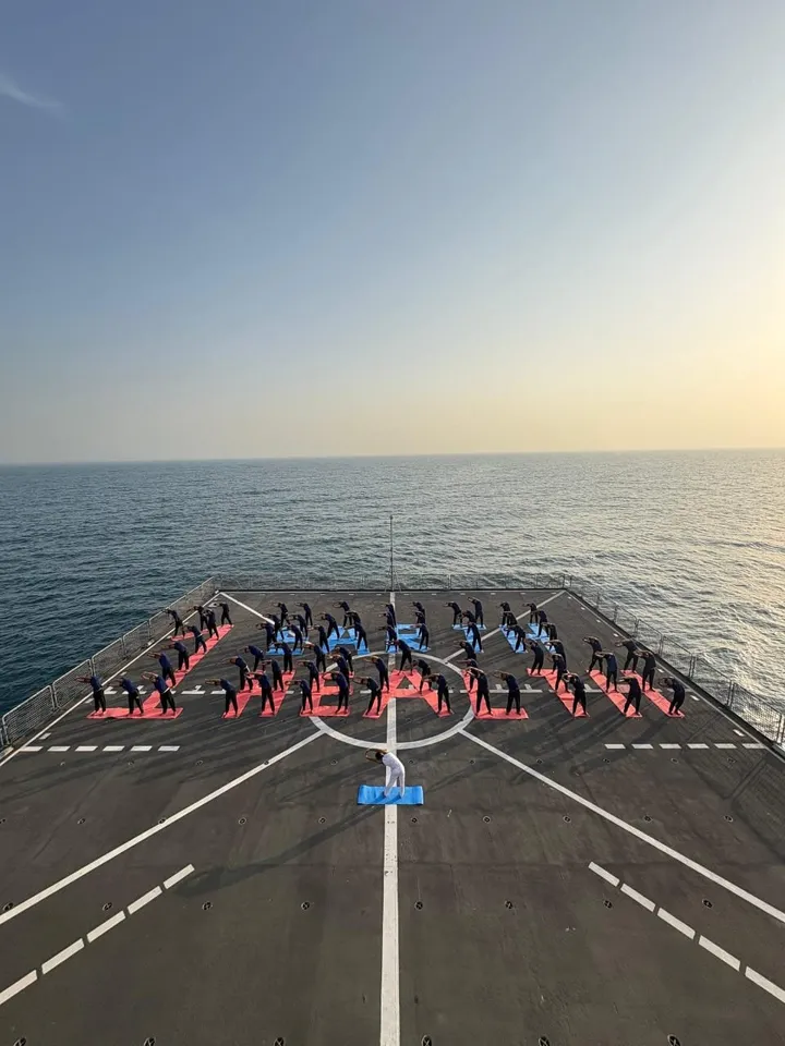 navy yoga day celebrations fifth pic