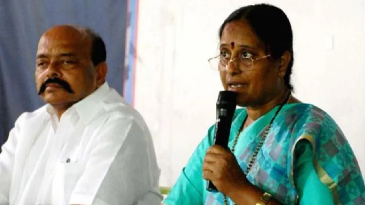 minister konda surekha husband