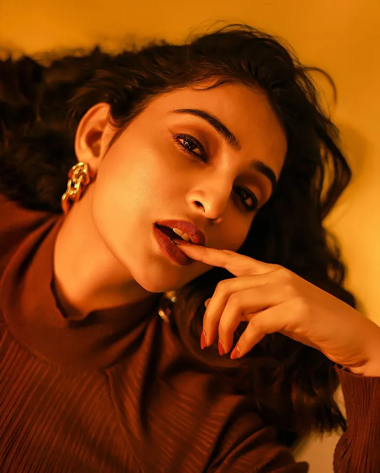 ananya nagalla modern looks pic one