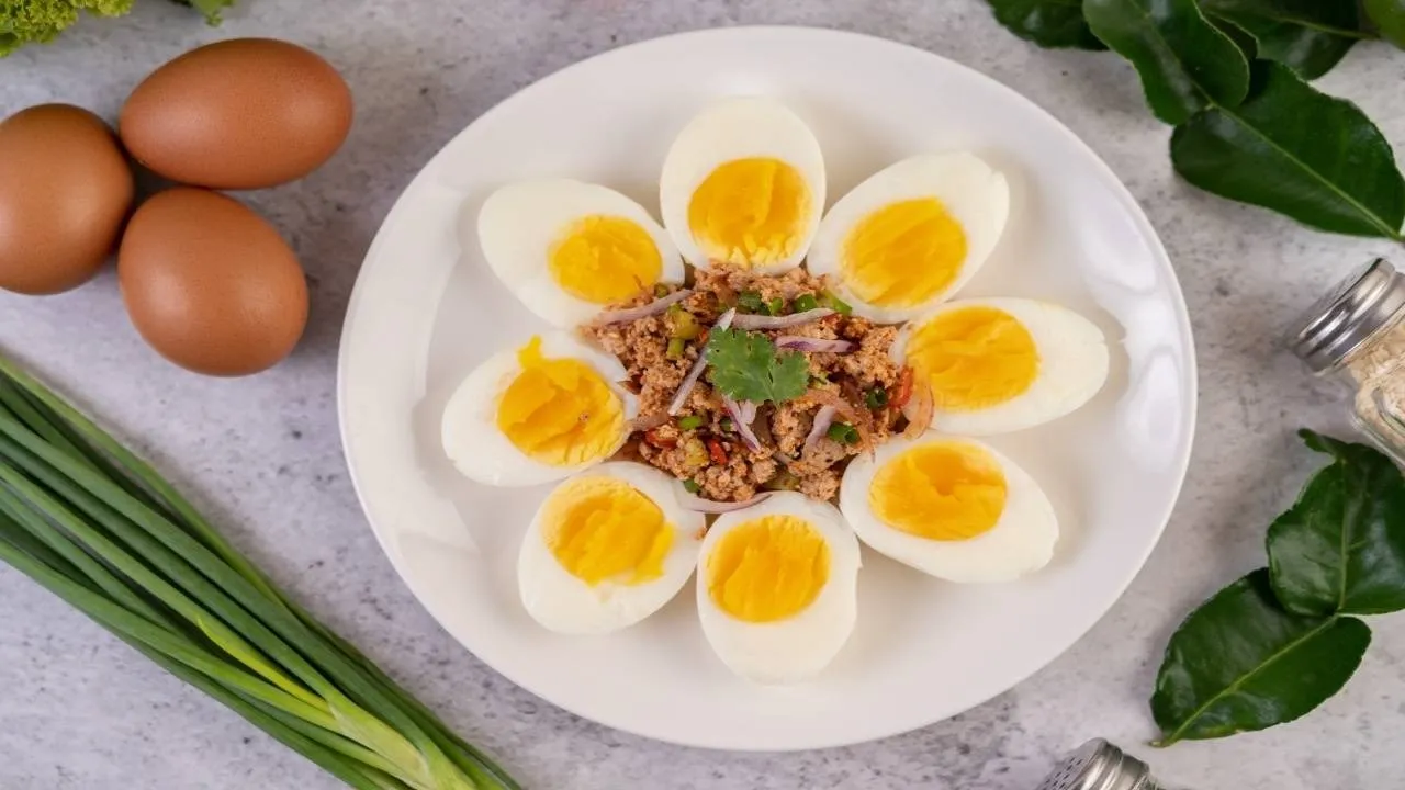 Boiled eggs