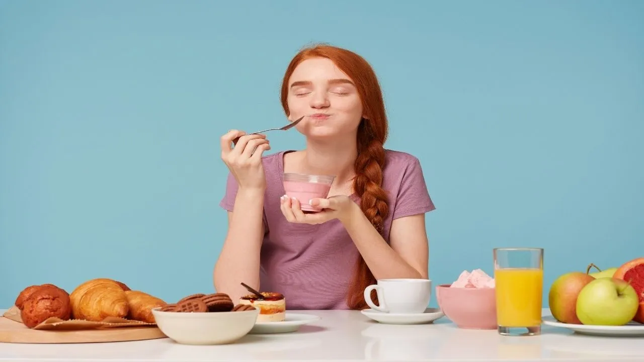 Sweets immediately after eating