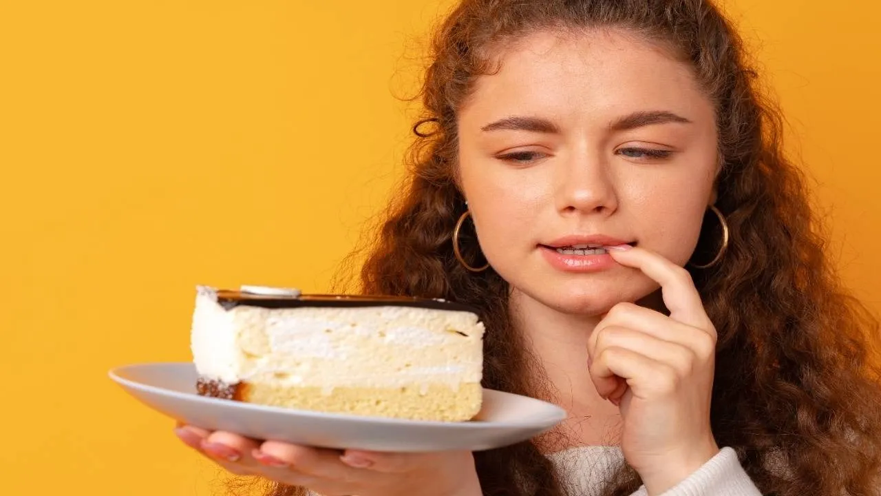 Sweets immediately after eating