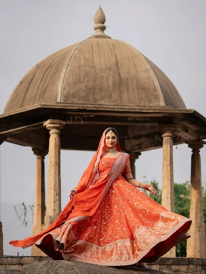 sreemukhi princes look pic two