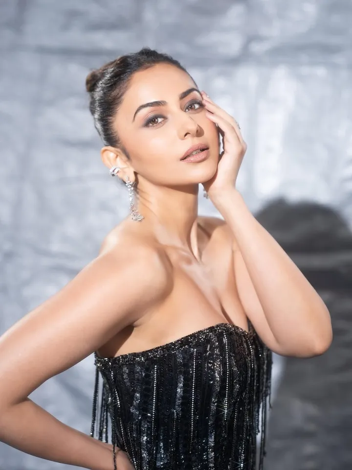 rakul in black pic three