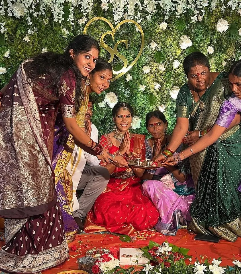 singer Madhupriya pic five