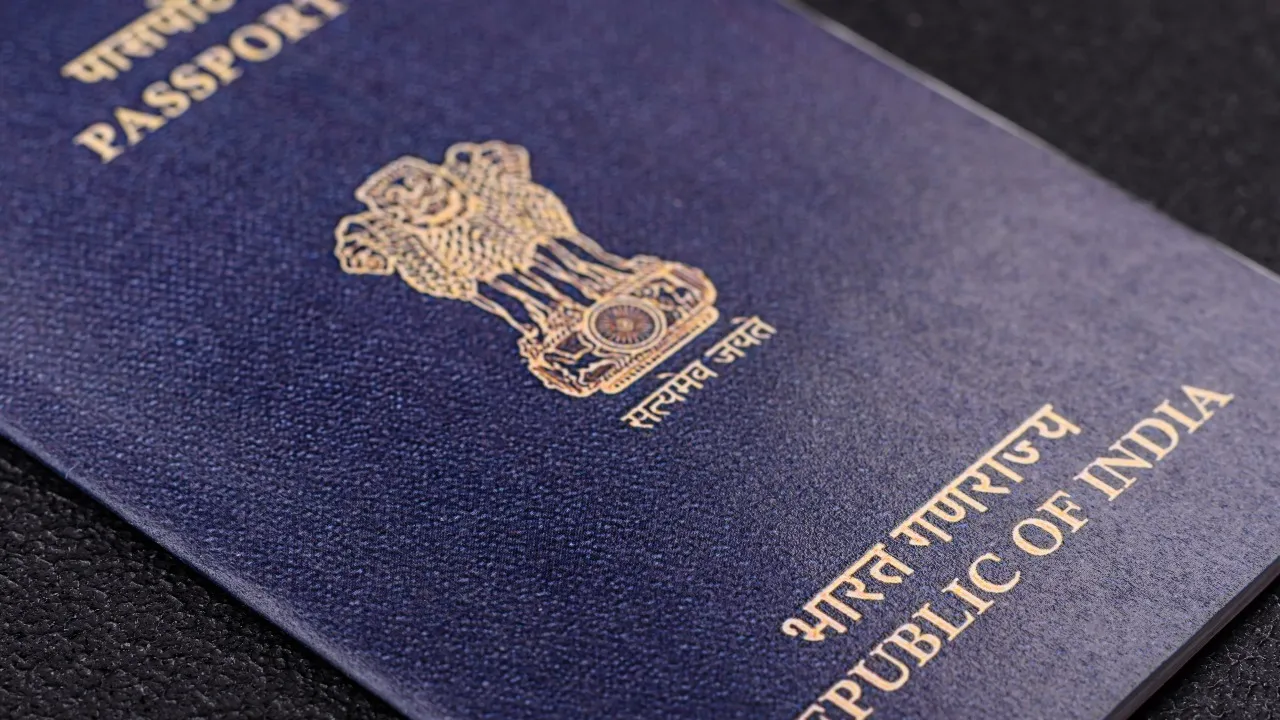 PASSPORT FIVE