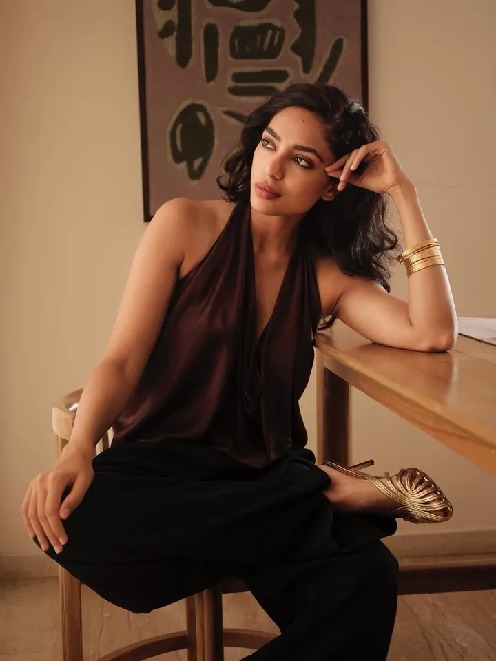 Sobhita Dhulipala PIC SIX