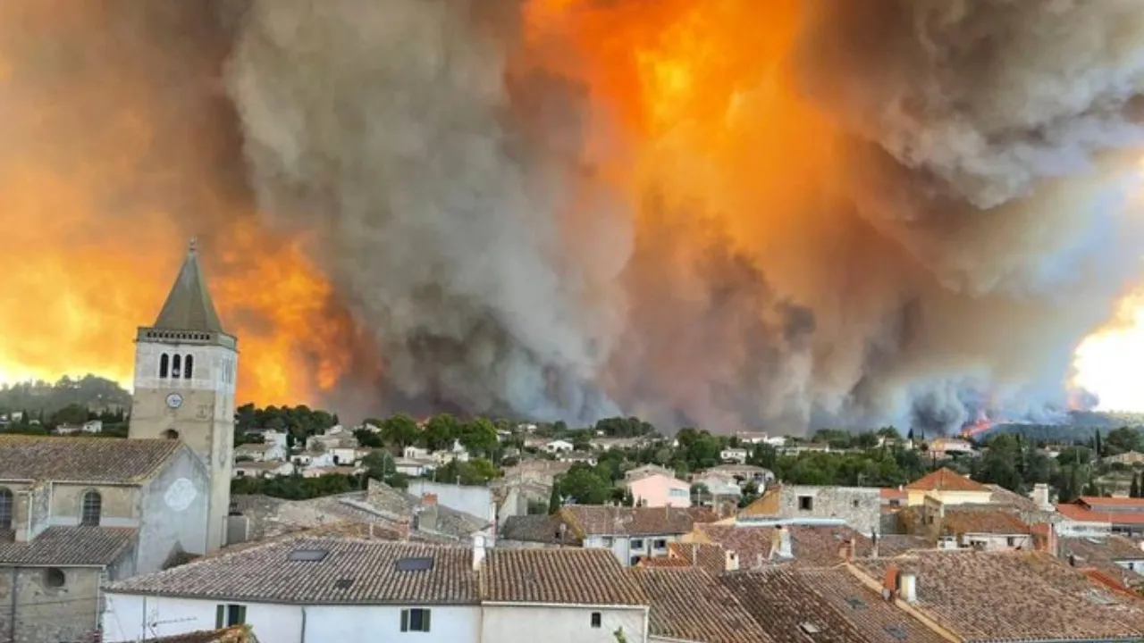 Wild fire in southern France