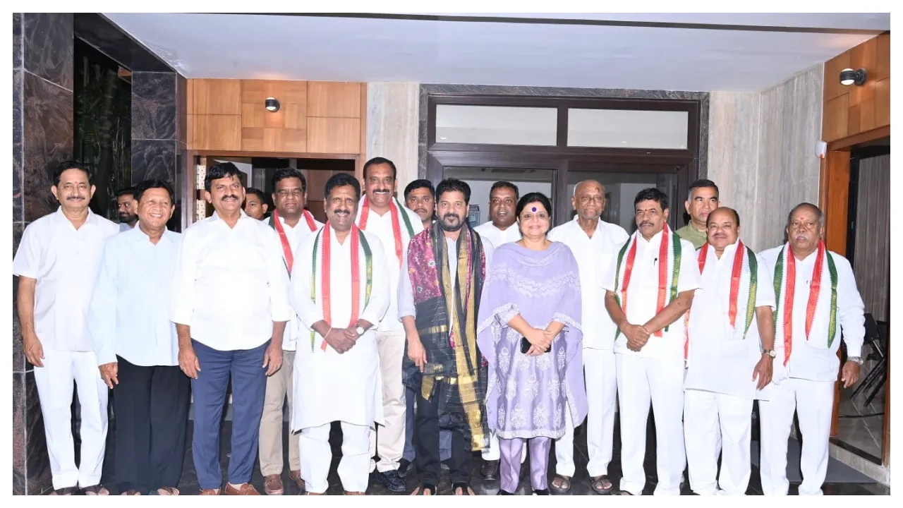 BRS MLCs joined the congress