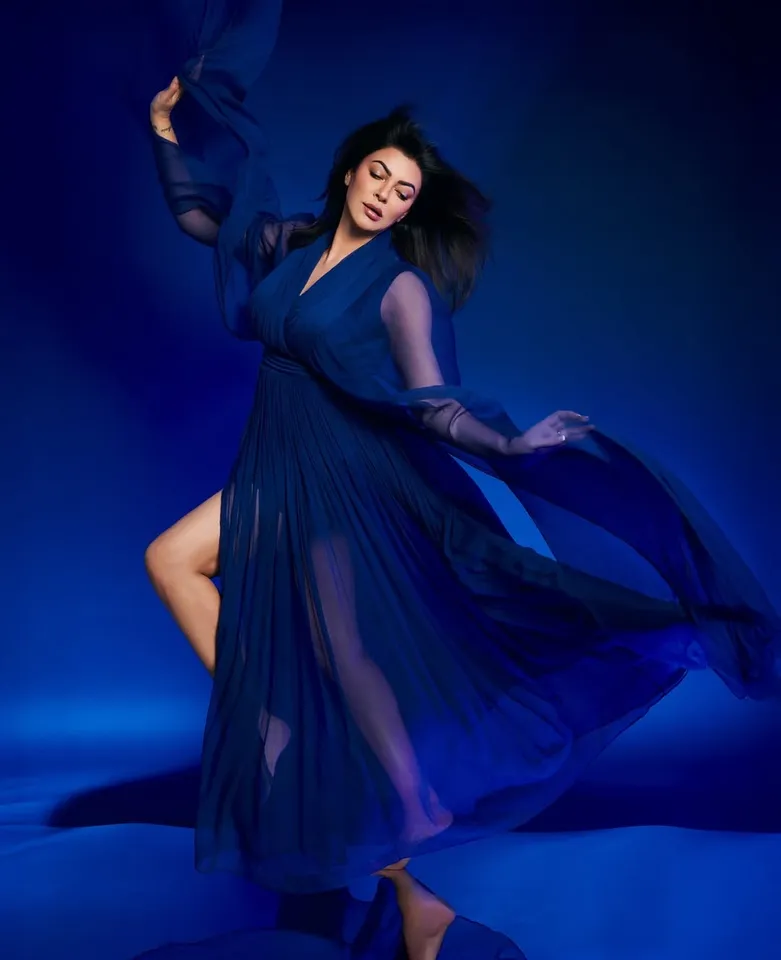 Sushmita Sen pic two