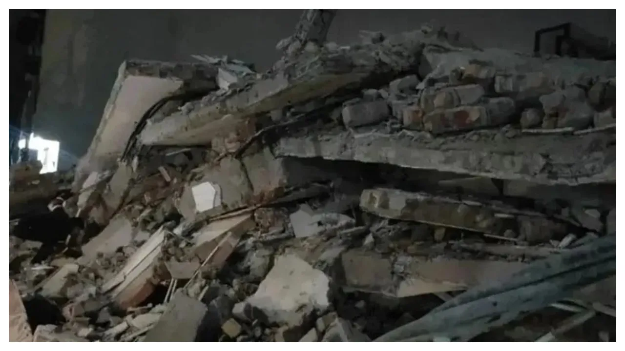 Wall Collapse in delhi