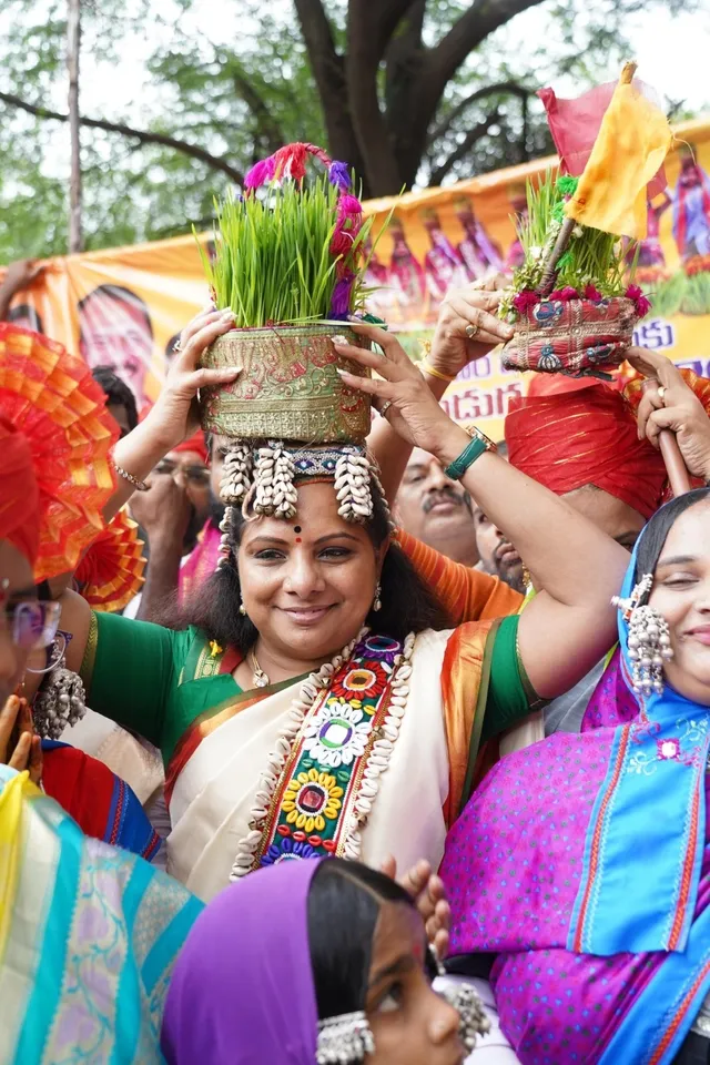 kavitha at teej festival pic five