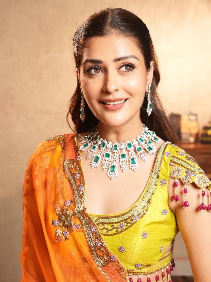 Payal Rajput in diamonds pic one