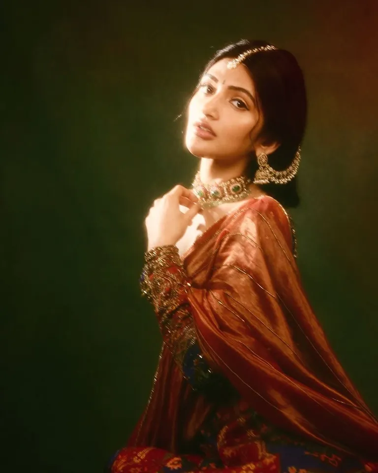 Sreeleela half saree pic four