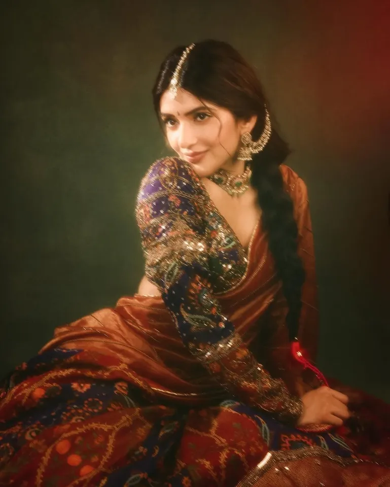 Sreeleela half saree pic six