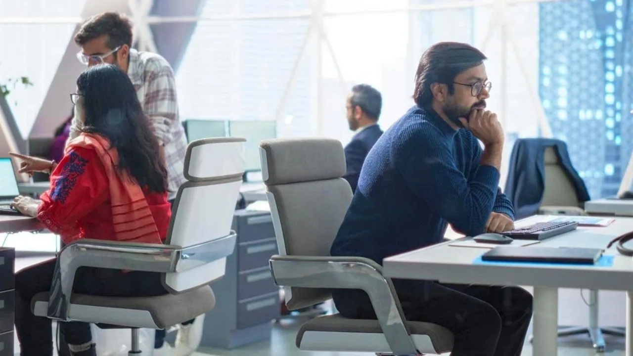 Extended Working Hours Will Harm Health, Work-Life Balance, Feel 44% Respondents