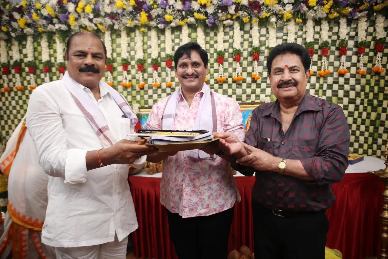 SV Krishna Reddy pic two