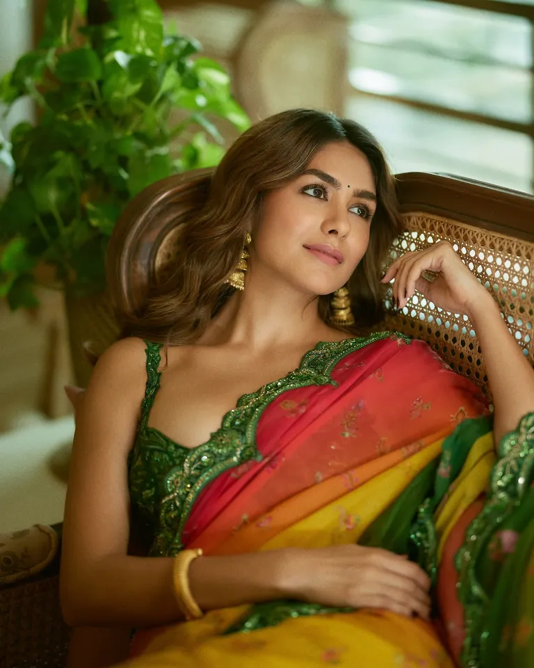 Mrunal Thakur