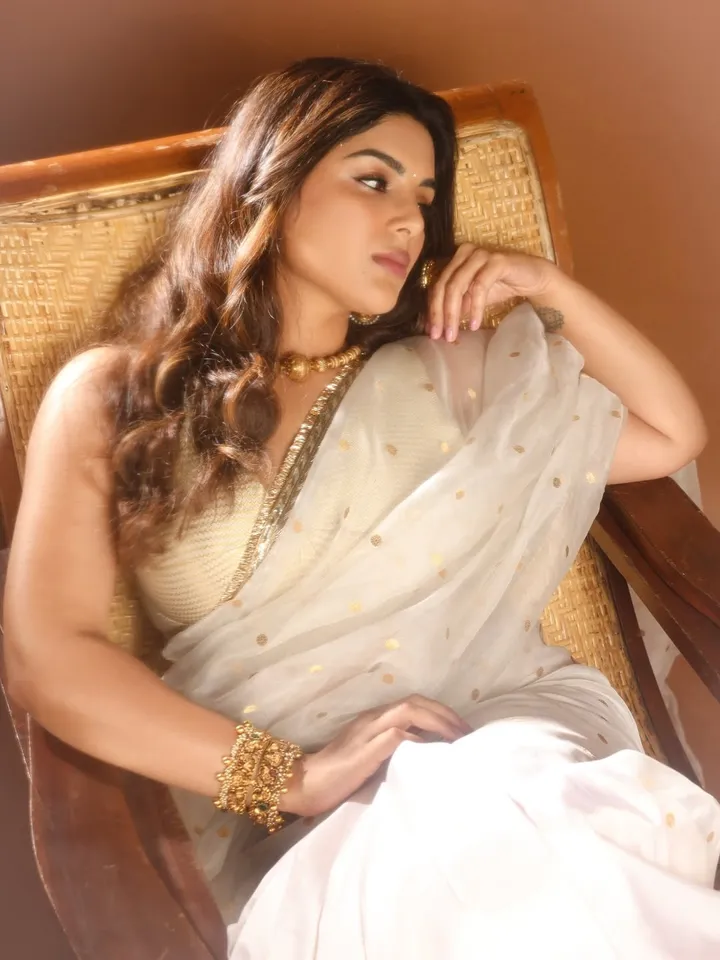 Samyuktha Menon second pic