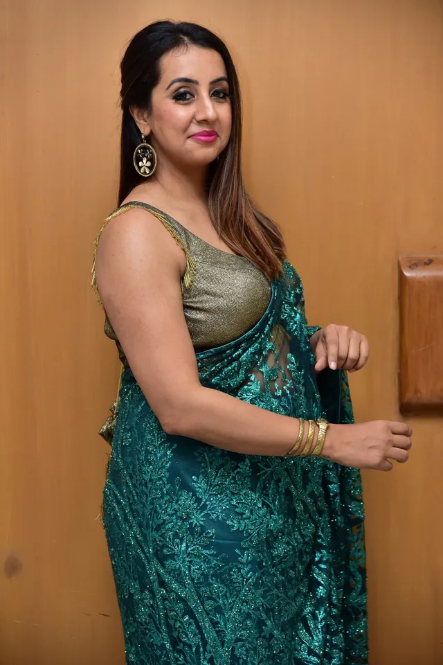Bigg Boss 9 Telugu Sanjjanaa Galrani