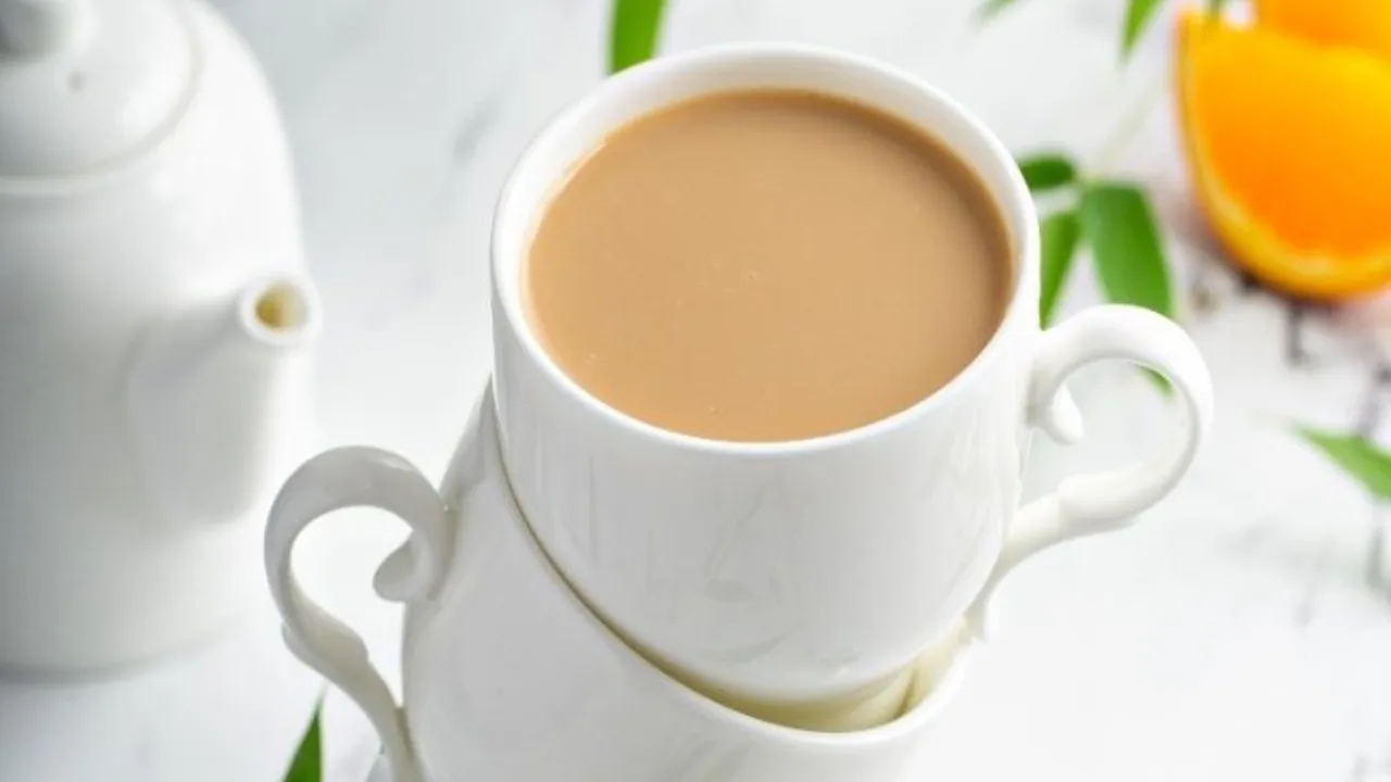 Drinking Tea Empty Stomach
