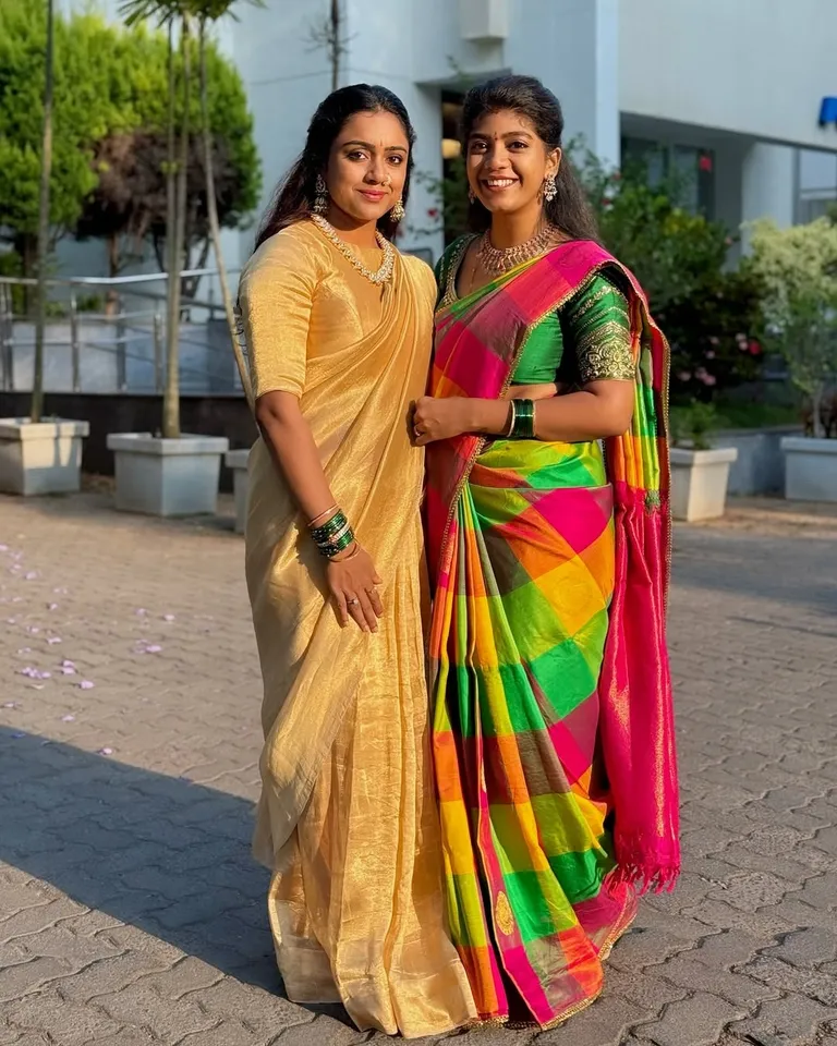 vithika sister one
