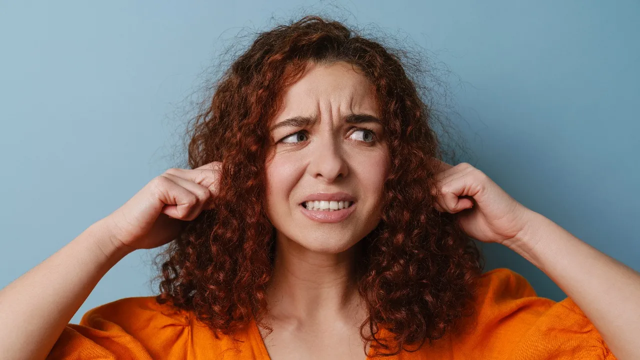 Bad smell in hair due to sweat