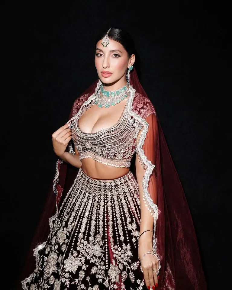 Nora Fatehi PIC SIX