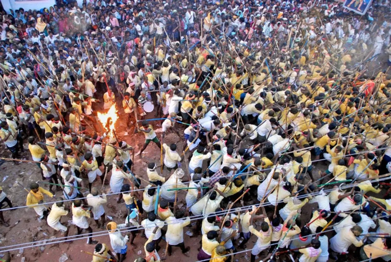 HY26KURNOOL-BANNI-1
