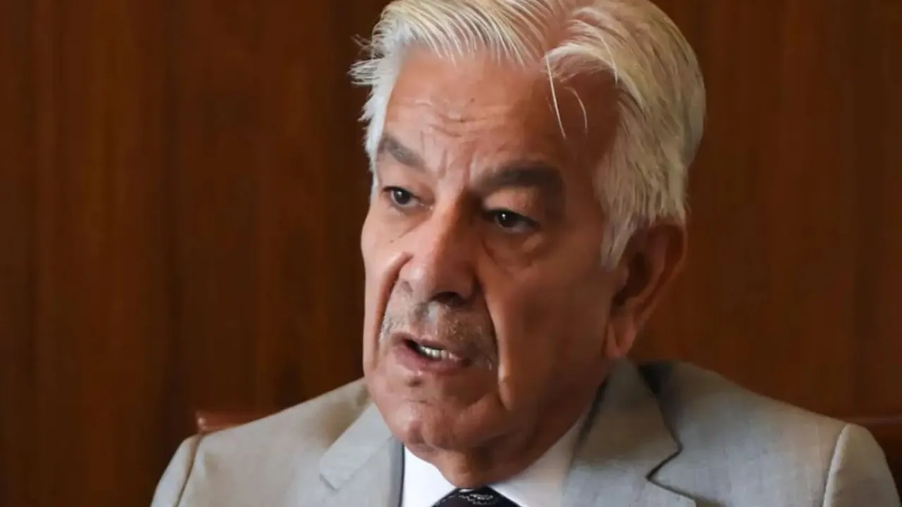 Rattled Pakistan's Defence Minister warns of "real risk" of war with India