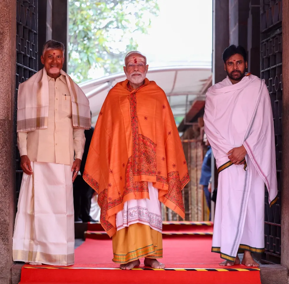modi pic nine