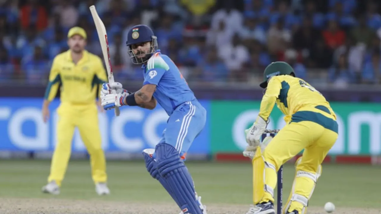 IND vs AUS 1st ODI virat kohli out against australia