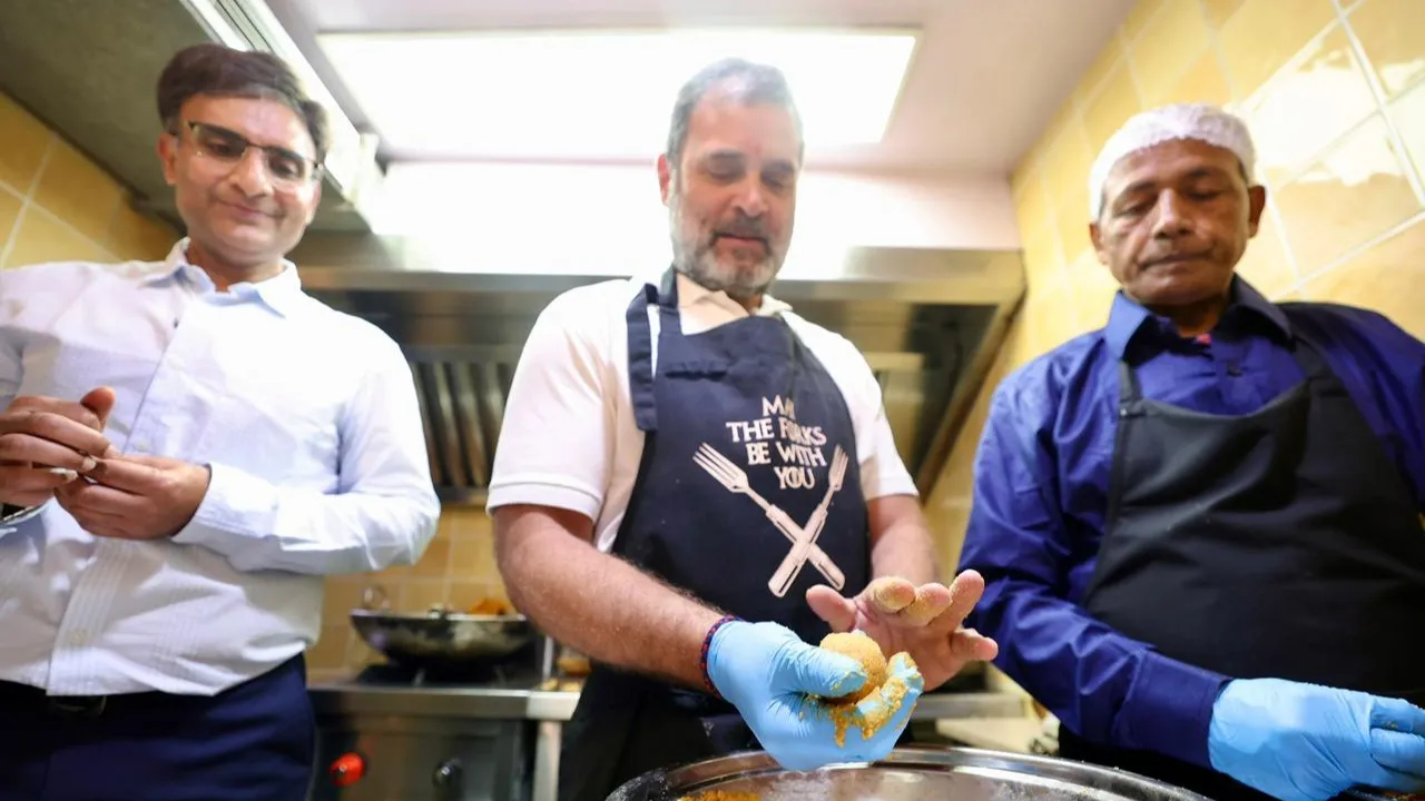 Ghantewala sweet shop