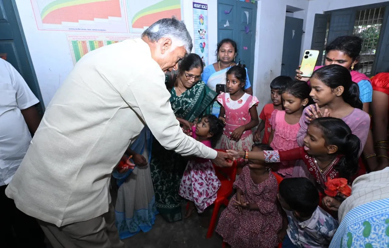 573511051_1413663433453113_197610849501423287_n