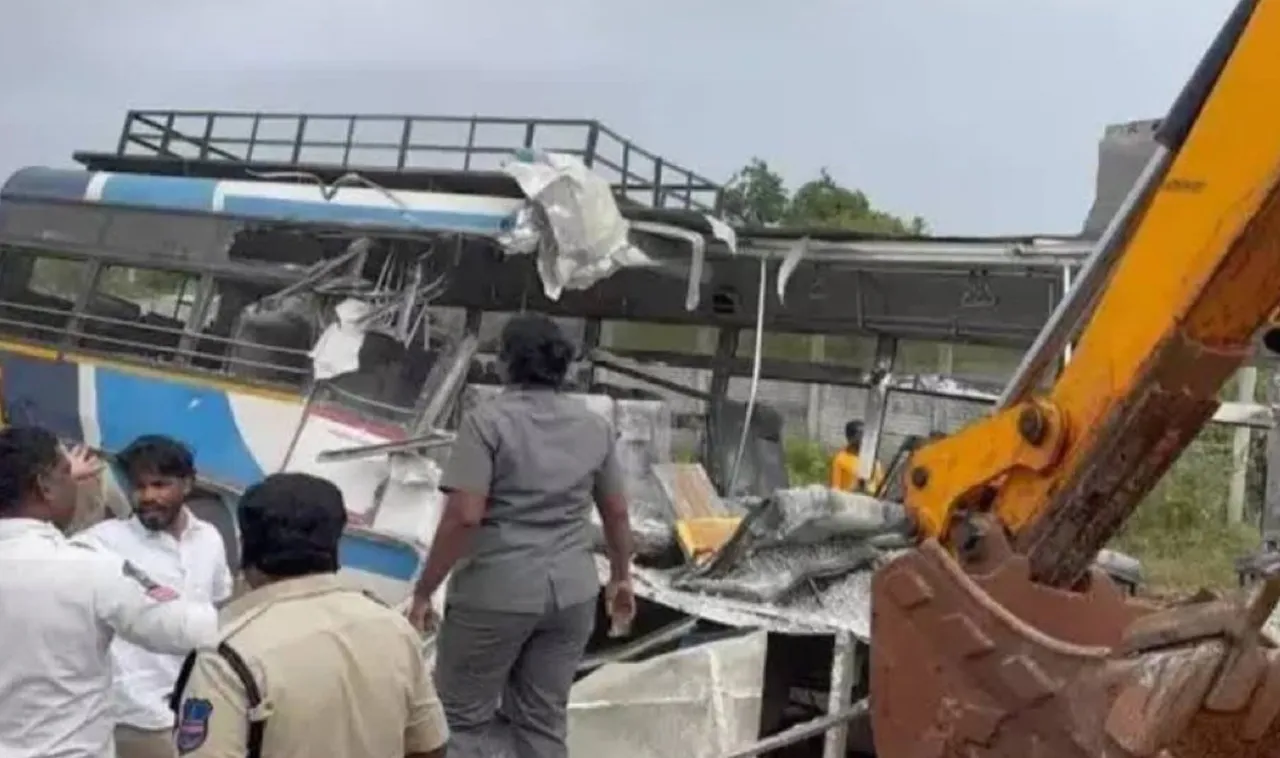 Chevella Bus Accident pic fourteen