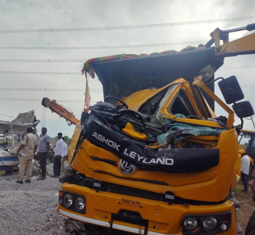 Chevella Bus Accident pic thirteen